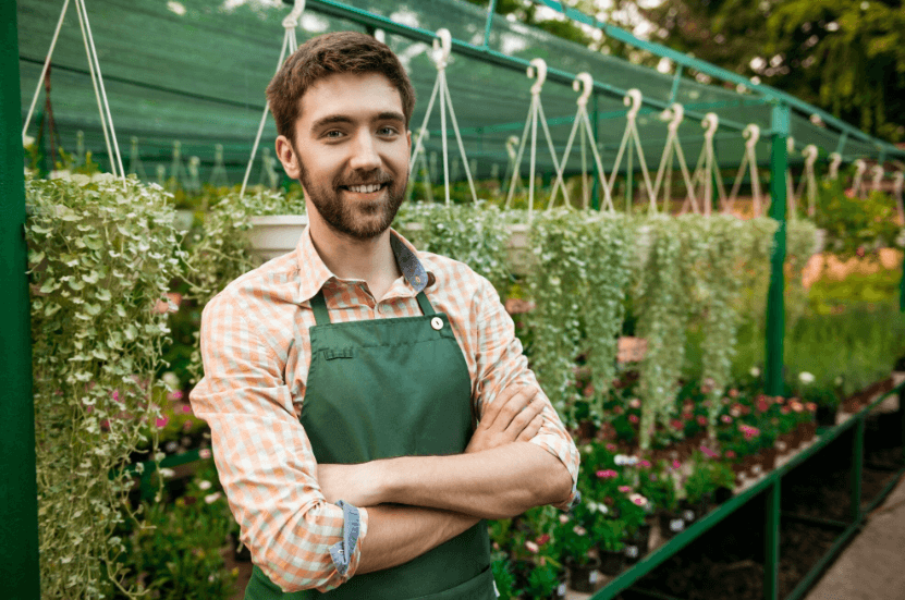 Planning Ahead for Off-Season Revenue Gaps in Lawn Care Businesses