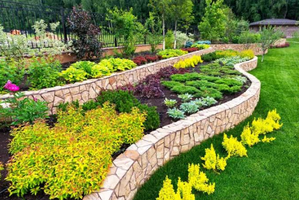 The Ultimate Guide to Villa Landscaping for Homeowners